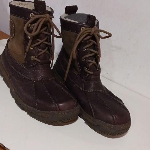 Clarks Shoes Clarks The Originals Waterproof Leather Nubuck